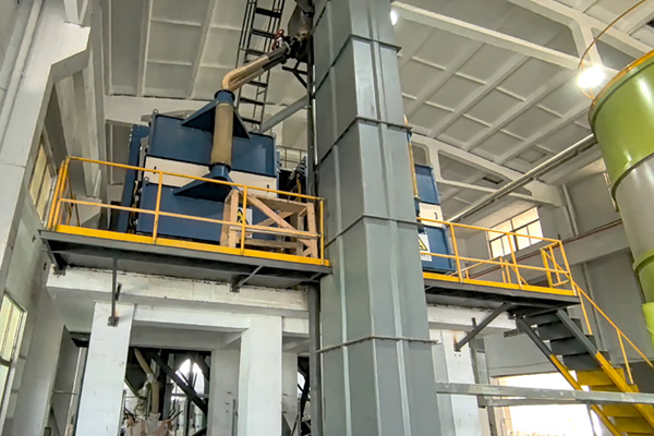 天然砂筛分现场