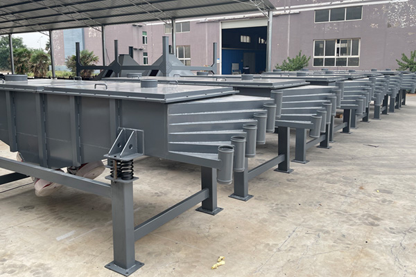 筛分除杂利器直线振动筛