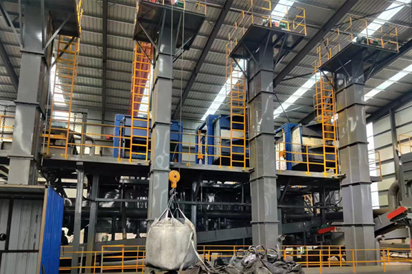 斗式提升机垂直给料突破空间***