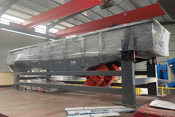 怎么解决直线振动筛物料流速过快导致的筛分效率不足